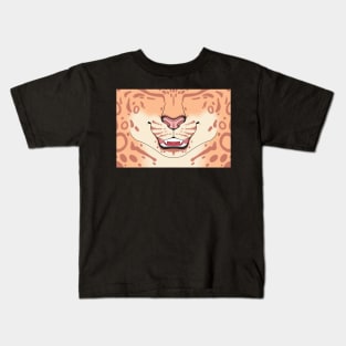 Strawberry Blonde Snow Leopard Face Kids T-Shirt